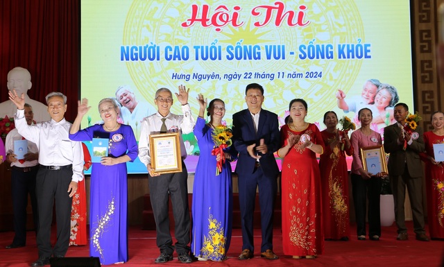 Nghệ An tổ chức Hội thi 'Người cao tuổi sống vui, sống khoẻ'- Ảnh 5.