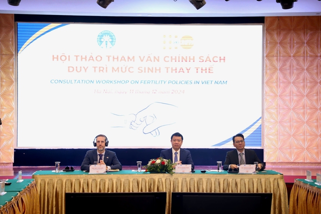 Việt Nam đối mặt tình trạng mức sinh giảm thấp nhất từ trước đến nay - Ảnh 2.