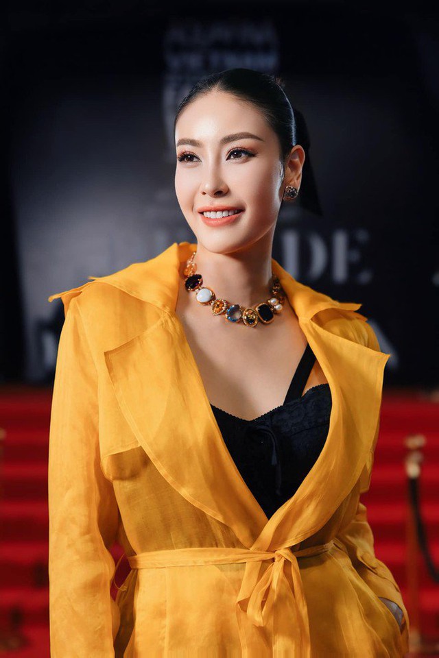 Căn nh&agrave; 400 tỷ của Hoa hậu H&agrave; Kiều Anh: Kh&aacute;m ph&aacute; kh&ocirc;ng gian sống sang trọng - Ảnh 2.