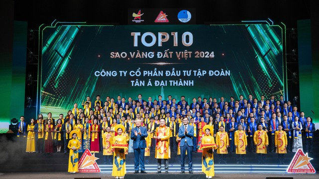 Tập đoàn Tân Á Đại Thành được vinh danh Top 10 Sao Vàng đất Việt 2024- Ảnh 1.