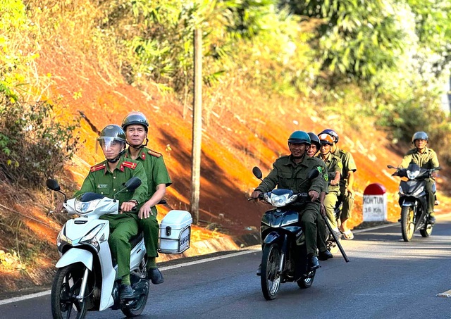 Gia Lai: Mức hỗ trợ thường xuyên hằng tháng cho hơn 5.400 thành viên Tổ bảo vệ an ninh, trật tự ở cơ sở- Ảnh 2.