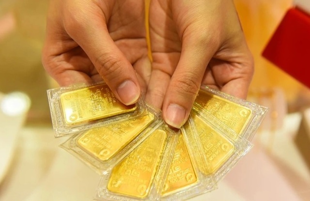 Giá vàng hôm nay (25/2): Vàng SJC, vàng nhẫn đồng loạt tăng cao - Ảnh 2.