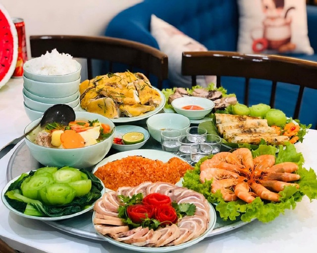 6 món ngon ngày Tết để qua đêm ăn vào gây hại gan, thận và đường tiêu hóa, các gia đình Việt nên mạnh tay vứt bỏ - Ảnh 2.