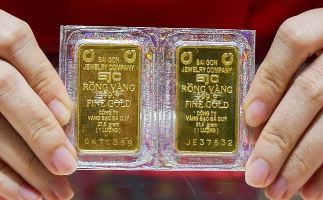 Giá vàng hôm nay 16/3: Vàng SJC, vàng Doji trở lại đỉnh, nhà đầu tư phân vân mua vào bán ra- Ảnh 2.
