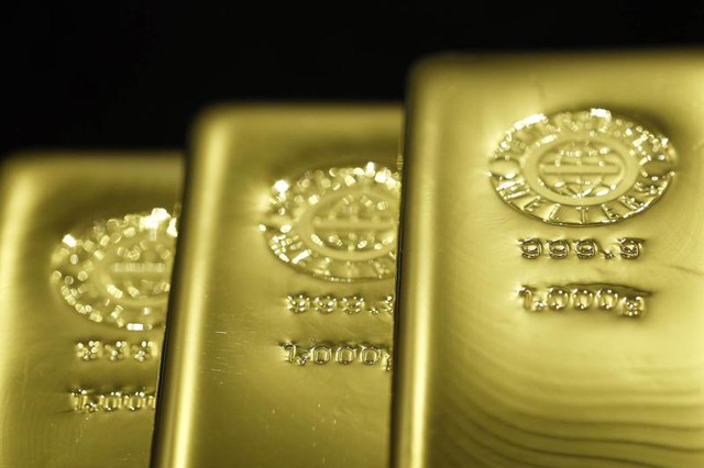 Giá vàng hôm nay 16/3: Vàng SJC, vàng Doji trở lại đỉnh, nhà đầu tư phân vân mua vào bán ra- Ảnh 4.