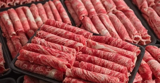 Sự thật bất ngờ về 'thịt bò Kobe thượng hạng' bán la liệt với giá siêu rẻ - Ảnh 1.