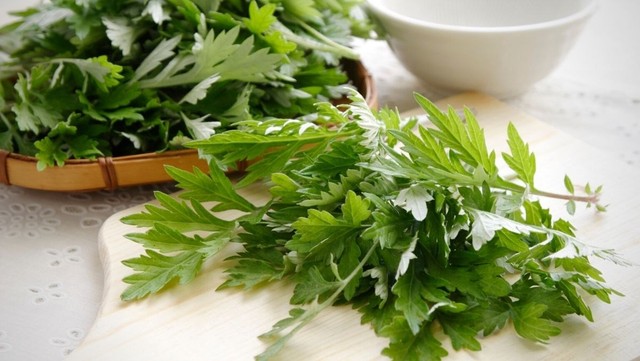 Thời tiết thay đổi thất thường, người Việt nên ăn loại rau này để trị bệnh đau đầu và giảm đau xương khớp  - Ảnh 2.