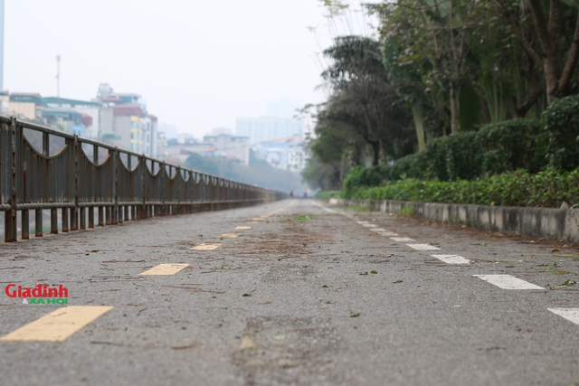 Hiện trạng tuyến đường dành riêng cho xe đạp ở Hà Nội ra sao sau hơn một tháng thí điểm- Ảnh 11.