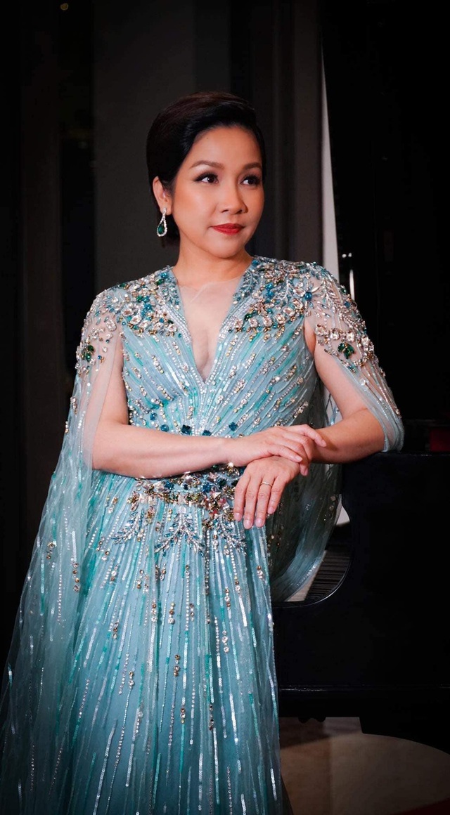 diva-my-linh-noi-ve-noi-buon-khi-lam-vo-nhac-si-anh-quandocx-1712647694943-1712724059431-17127240595781276779346.jpeg