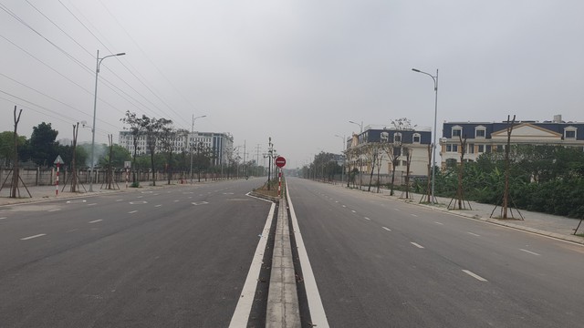 Dự án đường hơn 250 tỷ đồng nối 2 quận ở Hà Nội sau nhiều năm thi công ra sao? - Ảnh 1.