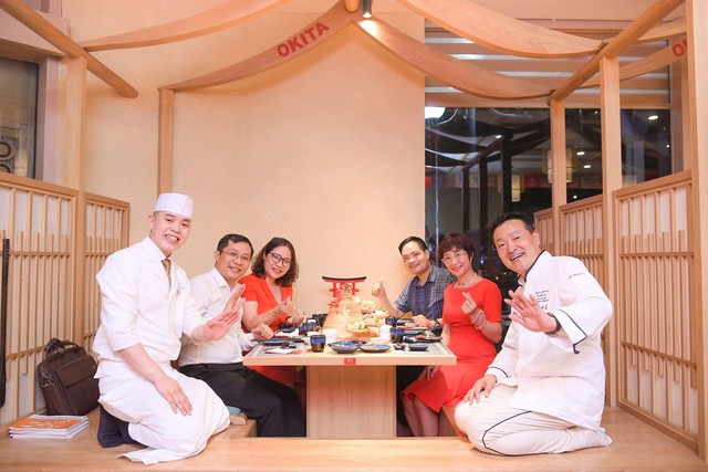 OKITA - Nhà hàng Nhật Bản chuyên nghiệp trong xu hướng buffet tiếp khách - Ảnh 1.