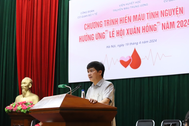 Bộ Y tế: Hàng trăm cán bộ ngành Y hiến máu cứu người hưởng ứng ‘Lễ hội Xuân hồng’ năm 2024- Ảnh 2.