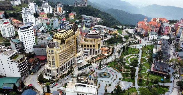 Giá đất trên đỉnh núi cao ngất ngưởng, không có dăm chục tỷ 'khó nói chuyện' - Ảnh 1.