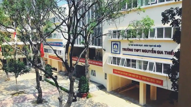 12 ngôi trường THPT 'đỉnh' nhất 12 KHU VỰC ở Hà Nội: Phụ huynh nào cũng mê, học sinh thì phấn đấu đỗ bằng được - Ảnh 4.