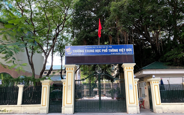 12 ngôi trường THPT 'đỉnh' nhất 12 KHU VỰC ở Hà Nội: Phụ huynh nào cũng mê, học sinh thì phấn đấu đỗ bằng được - Ảnh 3.