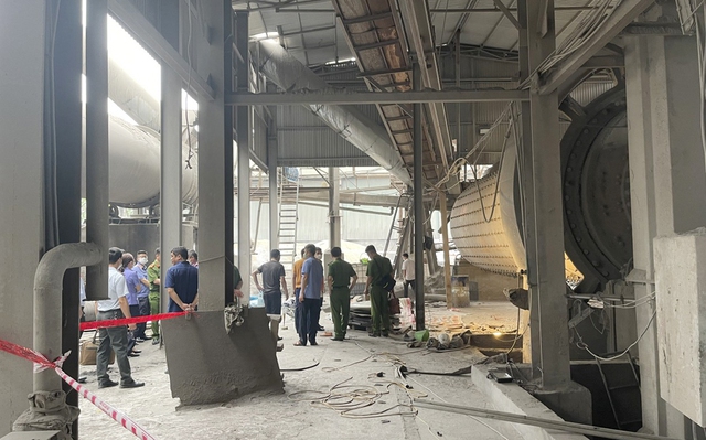 Yên Bái: Các nạn nhân vụ tai nạn tại nhà xi măng được hỗ trợ 200 triệu đồng - Ảnh 2.