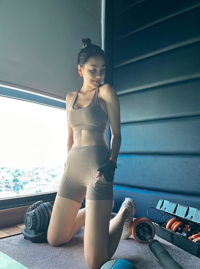 Mai Ngọc về thăm mẹ đẻ sau đám cưới hào môn, hé lộ căn nhà sang trọng, tinh tế- Ảnh 23.