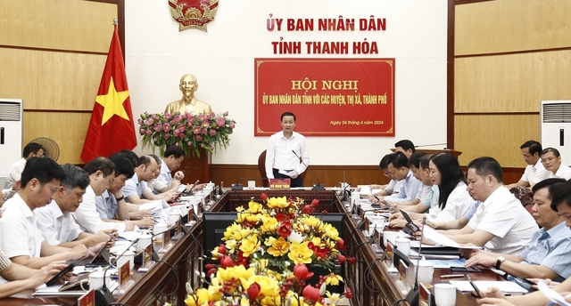 Chủ tịch tỉnh Thanh Hóa phê bình 5 đơn vị có tỷ lệ giải ngân ‘không đồng’- Ảnh 3.