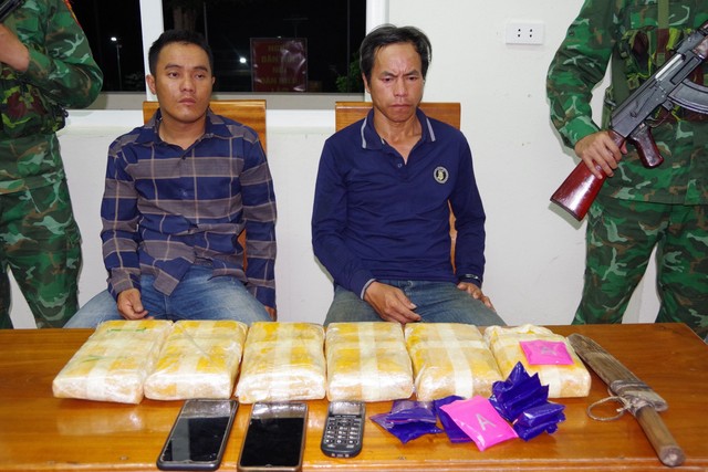 Phá chuyên án tuý, bắt 2 đối tượng người Lào, thu giữ 36.000 viên ma tuý tổng hợp- Ảnh 1.