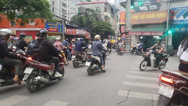 Sau thời gian dừng thi công do vướng mặt bằng, dự án đường Nguyễn Tuân ở Hà Nội hiện ra sao?- Ảnh 3.