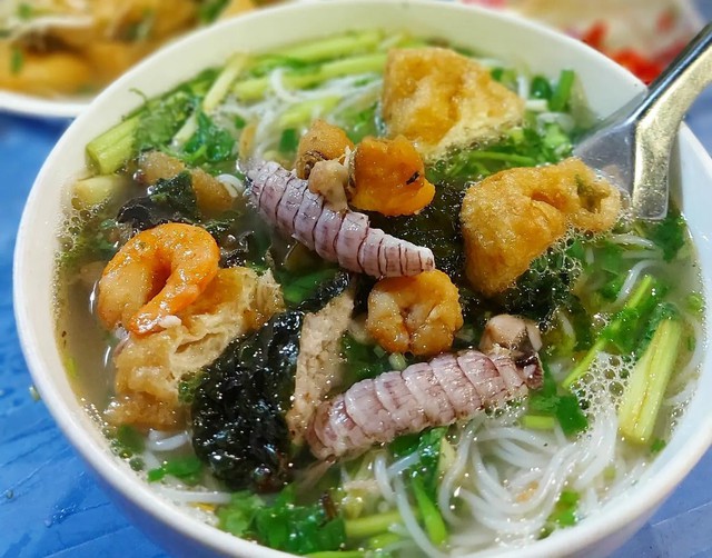 Du lịch vùng biển Quảng Ninh không nên bỏ lỡ những món chỉ ăn ‘một lần là nhớ mãi’ - Ảnh 4.