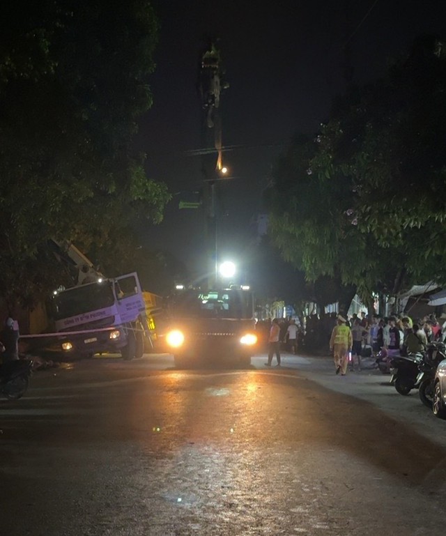 Tin mới nhất vụ xe bồn chở bê tông sập cẩu ở Thái Bình khiến nhiều người bị thương - Ảnh 2.