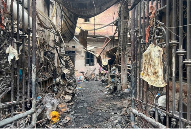 Vấn đề pháp lý xoay quanh vụ cháy nhà trọ khiến 14 người tử vong ở Hà Nội- Ảnh 2.
