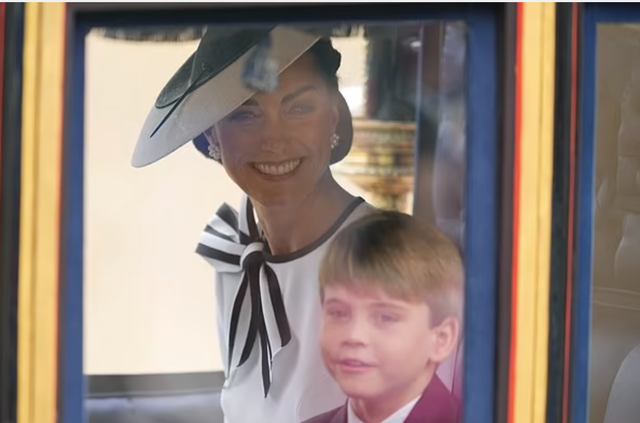 Hé lộ hình ảnh mới nhất Vương phi Kate xuất hiện trước công chúng sau thời gian điều trị ung thư- Ảnh 9.