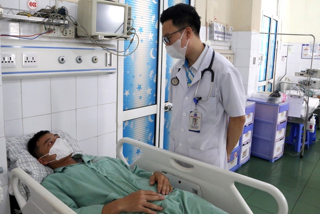Thanh niên 17 tuổi ở Phú Thọ nhập viện gấp sau 6 giờ ăn phở- Ảnh 2.