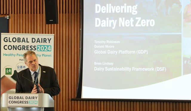 Vinamilk tạo ấn tượng với thương hiệu mới và thông điệp “Để tâm thay đổi” tại Hội nghị sữa toàn cầu năm 2024- Ảnh 5.