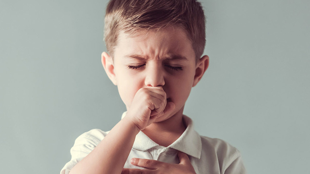 Cách xử lý viêm họng ở trẻ em thường xuyên tái phát vào mùa hè- Ảnh 2.