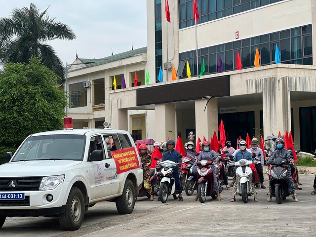 Quảng Ninh: Huyện miền núi Bình Liêu mít tinh, xuống đường cổ động hưởng ứng ngày tránh thai thế giới - Ảnh 1.