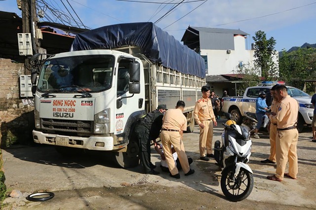 Hành trình truy đuổi tài xế vi phạm nồng độ cồn kịch khung của CSGT Sơn La- Ảnh 2.