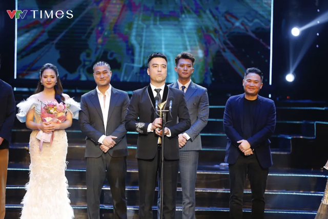 Doãn Quốc Đam, Duy Hưng nói gì khi 'Độc đạo' ẵm giải VTV Awards? - Ảnh 2.