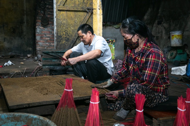 Làng làm hương sạch tất bật ngày cận Tết - Ảnh 5.