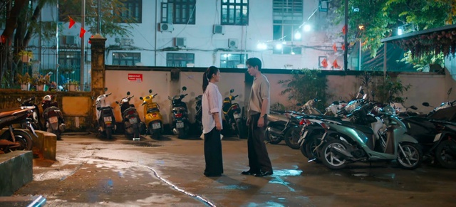Bị Kim Ngân khước từ, 'Tổng tài' chủ du thuyền tìm tới tận nơi để níu kéo - Ảnh 1.