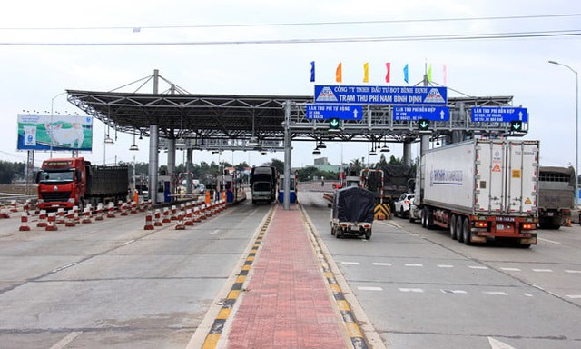 Từ hôm nay (1/10), không chuyển đổi sang tài khoản giao thông, hàng triệu ô tô sẽ không được qua trạm thu phí? - Ảnh 1.