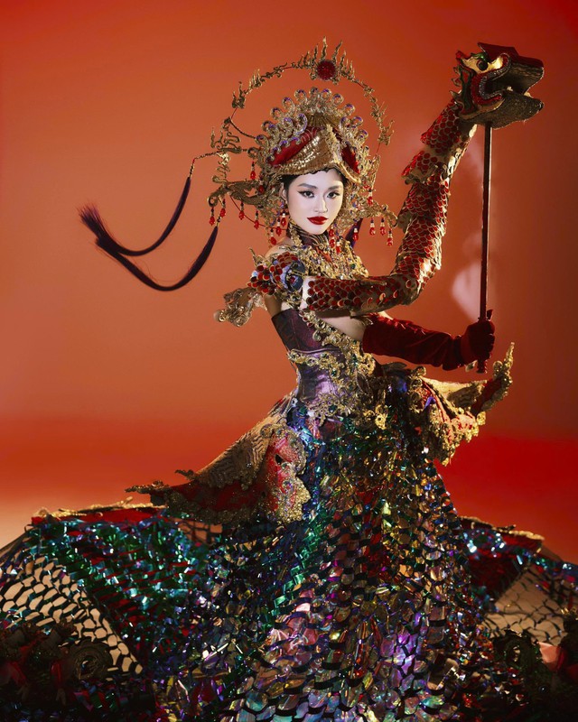 Yến Nhi thể hiện bản sắc văn hóa tại Miss Grand International 2025 - Ảnh 6. Yến Nhi thể hiện bản sắc văn hóa tại Miss Grand International 2025 - Ảnh 6.