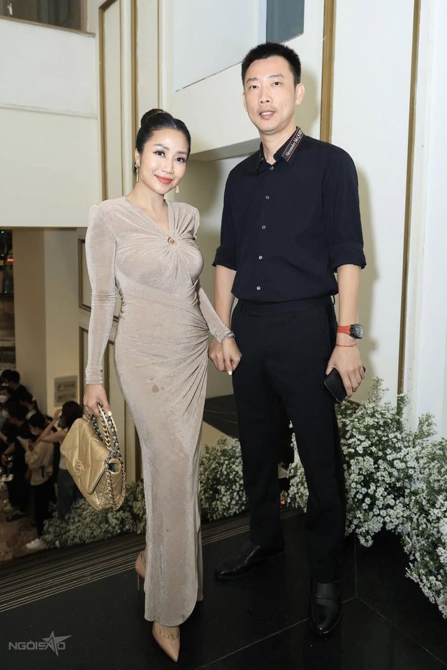 17 năm hôn nhân của vợ chồng Ốc Thanh Vân - Ảnh 6. 17 năm hôn nhân của vợ chồng Ốc Thanh Vân - Ảnh 6.