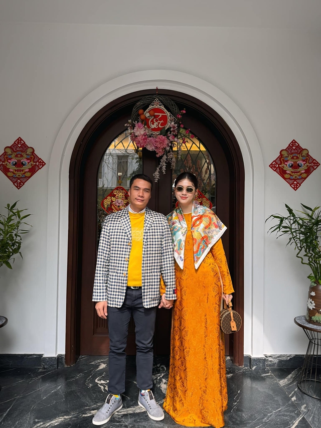 Á hậu Thanh Tú có cuộc sống bình yên sau 7 năm lấy chồng doanh nhân - Ảnh 3. Á hậu Thanh Tú có cuộc sống bình yên sau 7 năm lấy chồng doanh nhân - Ảnh 3.