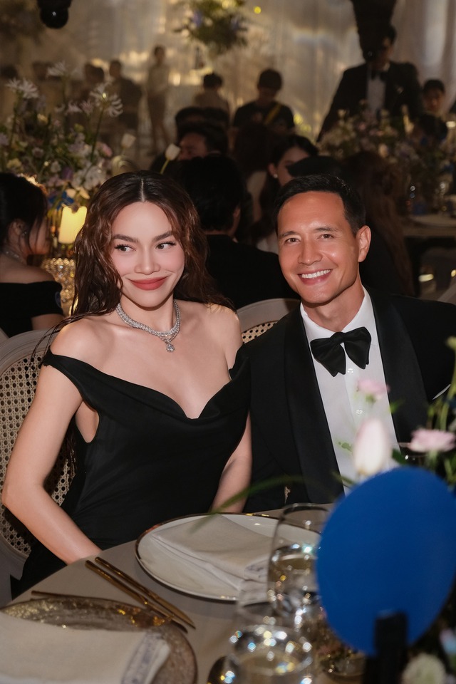 ho-ngoc-ha00004-17607806242011431097149.jpg