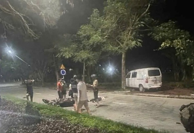 Tin sáng 20/10: Miền Bắc chuyển rét khi đón gió lạnh đầu mùa; Nghiên cứu đổi mới cơ chế tiền lương - Ảnh 2. Tin sáng 20/10: Miền Bắc chuyển rét khi đón gió lạnh đầu mùa; Nghiên cứu đổi mới cơ chế tiền lương - Ảnh 2.