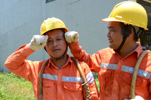 Lịch cúp điện Tây Ninh từ ngày 21-26/10/2025: Nhiều khu vực bị cúp điện liên tục 10 tiếng/ngày - Ảnh 1. Lịch cúp điện Tây Ninh từ ngày 21-26/10/2025: Nhiều khu vực bị cúp điện liên tục 10 tiếng/ngày - Ảnh 1.