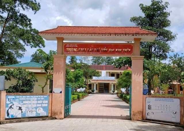 Tin sáng 25/10: Thông tin bất ngờ về đối tượng tấn công nhiều người tại BV Sản Nhi Nghệ An; Người nhận 8 tỷ giúp Lương Bằng Quang - Ngân 98 'chạy án' là ai? - Ảnh 3. Tin sáng 25/10: Thông tin bất ngờ về đối tượng tấn công nhiều người tại BV Sản Nhi Nghệ An; Người nhận 8 tỷ giúp Lương Bằng Quang - Ngân 98 'chạy án' là ai? - Ảnh 3.