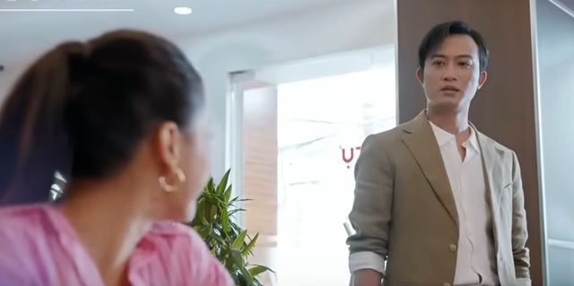 Đăng choáng váng khi bắt gặp Linh ' tiểu tam ' bên cạnh Mỹ Anh Trong Gió ngang khoảng trời xanh - Ảnh 1. Đăng choáng váng khi bắt gặp Linh ' tiểu tam ' bên cạnh Mỹ Anh Trong Gió ngang khoảng trời xanh - Ảnh 1.