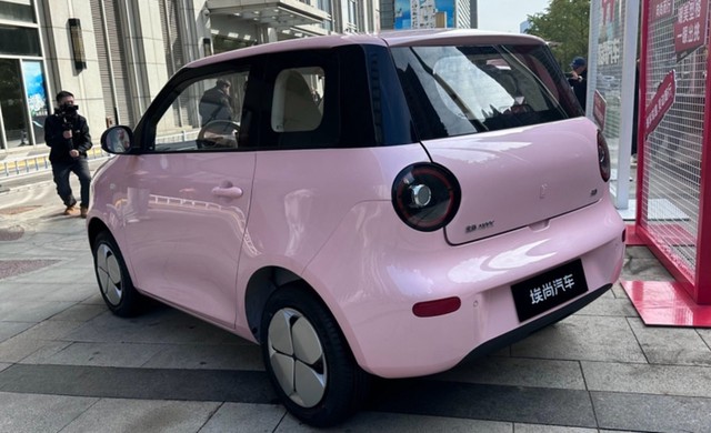 Xe ô tô hatchback giá 147 triệu đồng có Về Việt Nam? khám phá ngay ! - Ảnh 3.