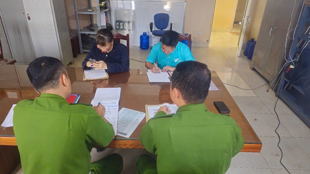 Xử phạt tài xế taxi công nghệ vi phạm quy định đón trả khách tại Thái Nguyên - Ảnh 1.