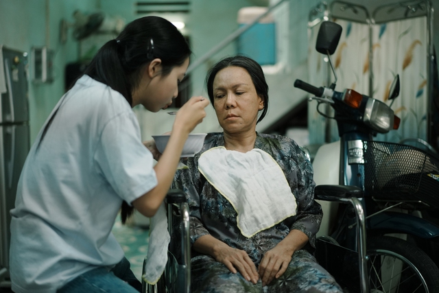 Đóng phim có Hồng Đào, Việt Hương, nữ diễn viên gen Z tiết lộ bí mật kinh hoàng khi quay - Ảnh 3. Đóng phim có Hồng Đào, Việt Hương, nữ diễn viên gen Z tiết lộ bí mật kinh hoàng khi quay - Ảnh 3.