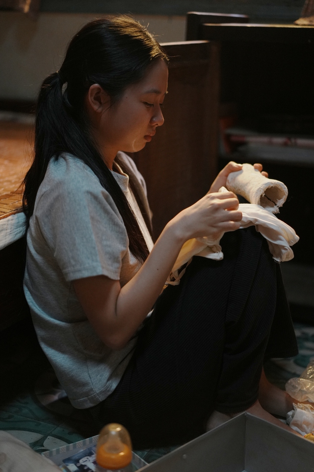 Đóng phim có Hồng Đào, Việt Hương, nữ diễn viên gen Z tiết lộ bí mật kinh hoàng khi quay - Ảnh 4. Đóng phim có Hồng Đào, Việt Hương, nữ diễn viên gen Z tiết lộ bí mật kinh hoàng khi quay - Ảnh 4.