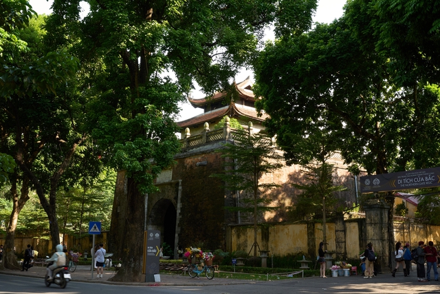 Ngắm phố Phan Đình Phùng trong những ngày cuối thu. - Ảnh 8. Ngắm phố Phan Đình Phùng trong những ngày cuối thu. - Ảnh 8.